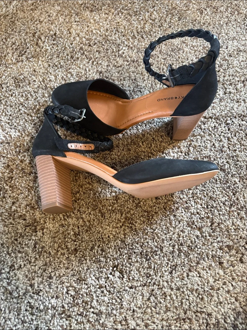Lucky Brand classic black